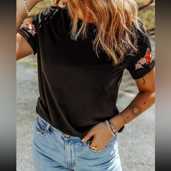 Boho floral embroidered short sleeve blouse - Picture 11 of 15